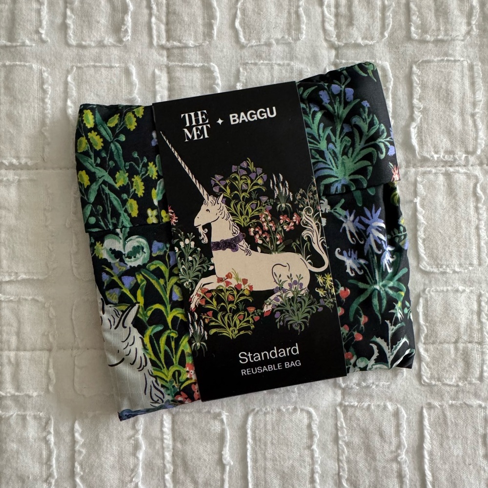 New BAGGU x The Met Unicorn Floral Reusable Bag, Standard Size